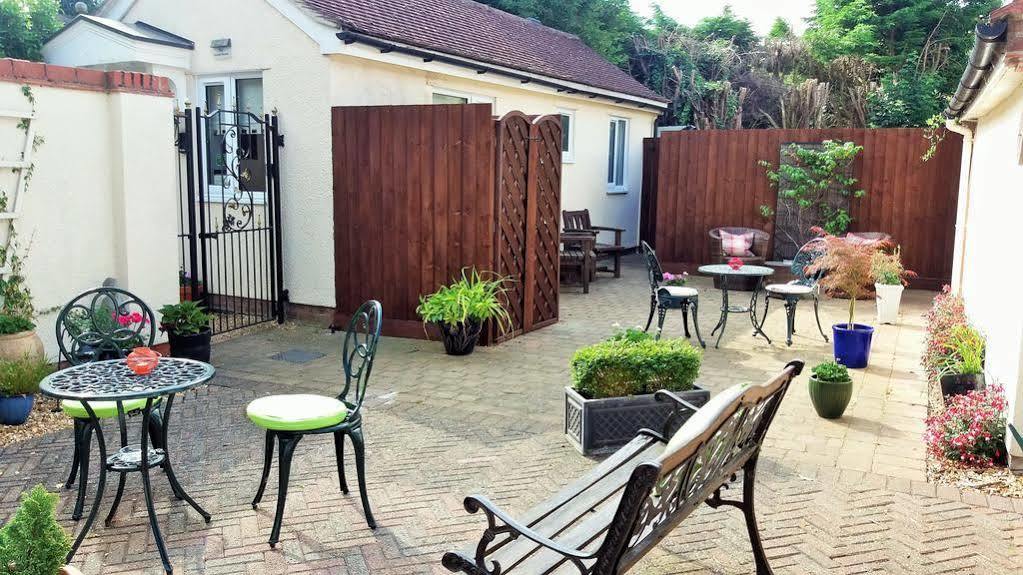 Thorn House B&B Fen Drayton Ngoại thất bức ảnh